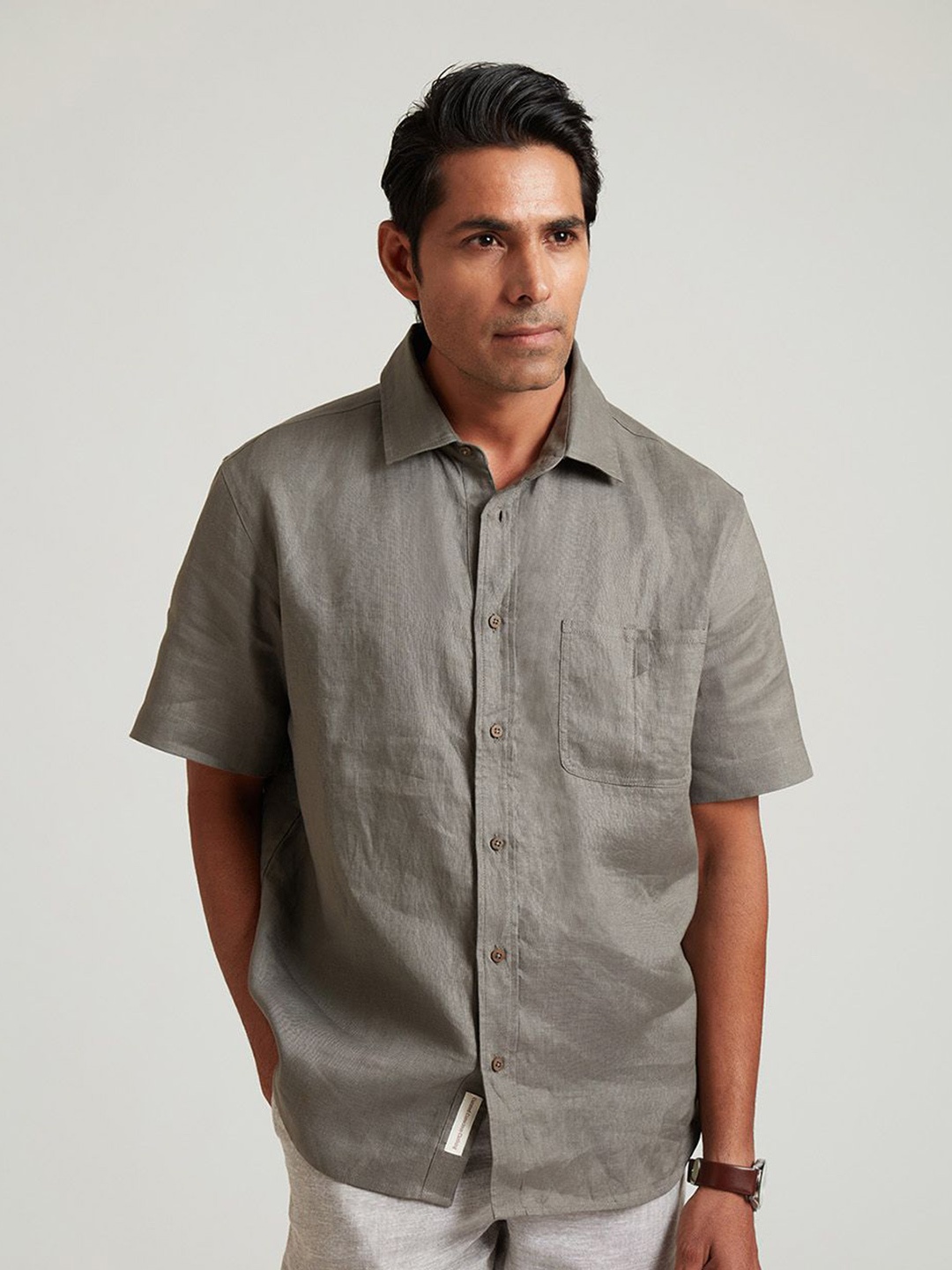 

B77 Men Relaxed Opaque Casual Shirt, Charcoal