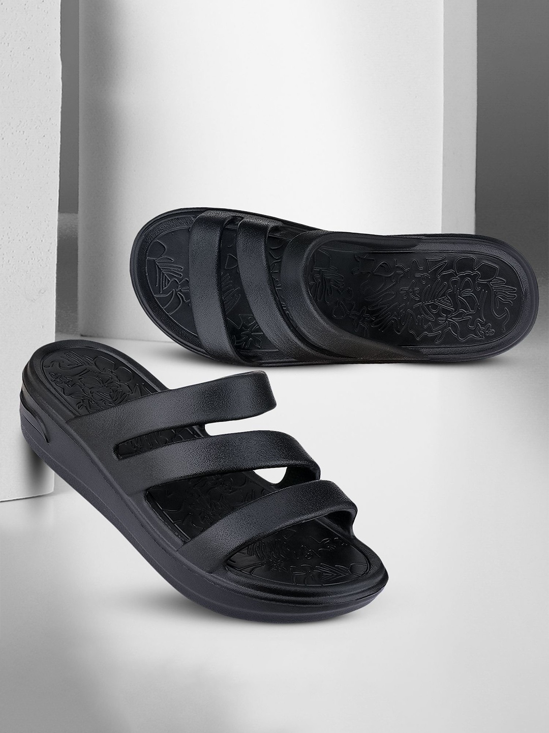 

VOKLINE Textured Open Toe Flats, Black