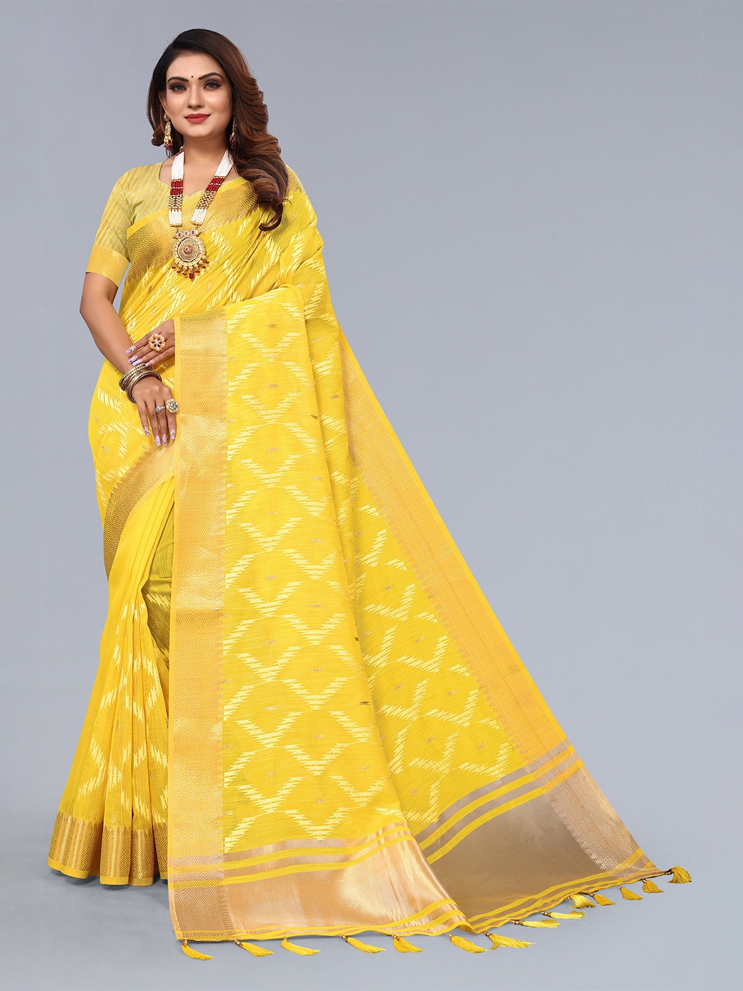 

VIRENDRA TEXTILES Woven Design Zari Pure Cotton Saree, Yellow