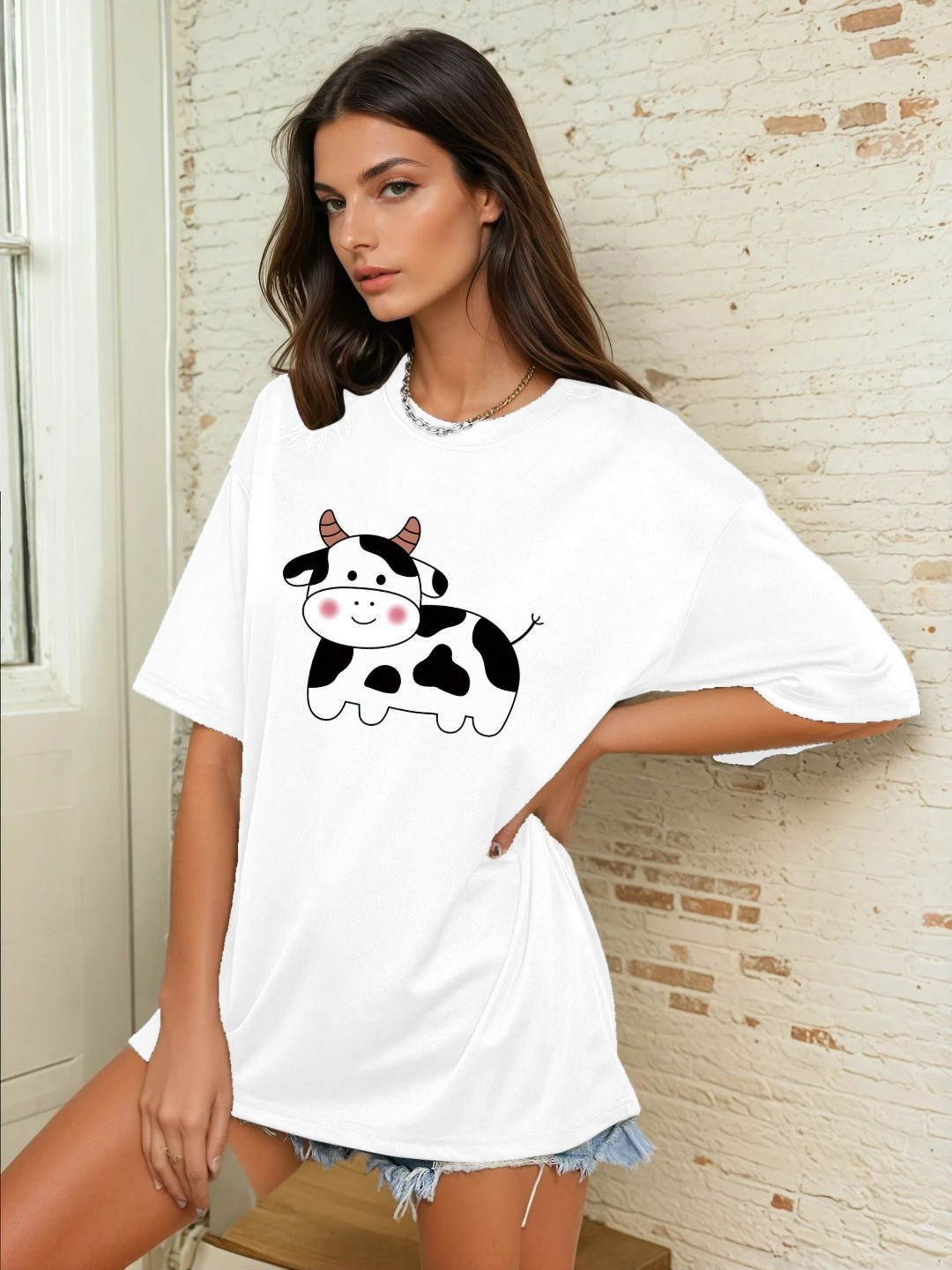 

CORSICA Women Printed Applique T-shirt, White