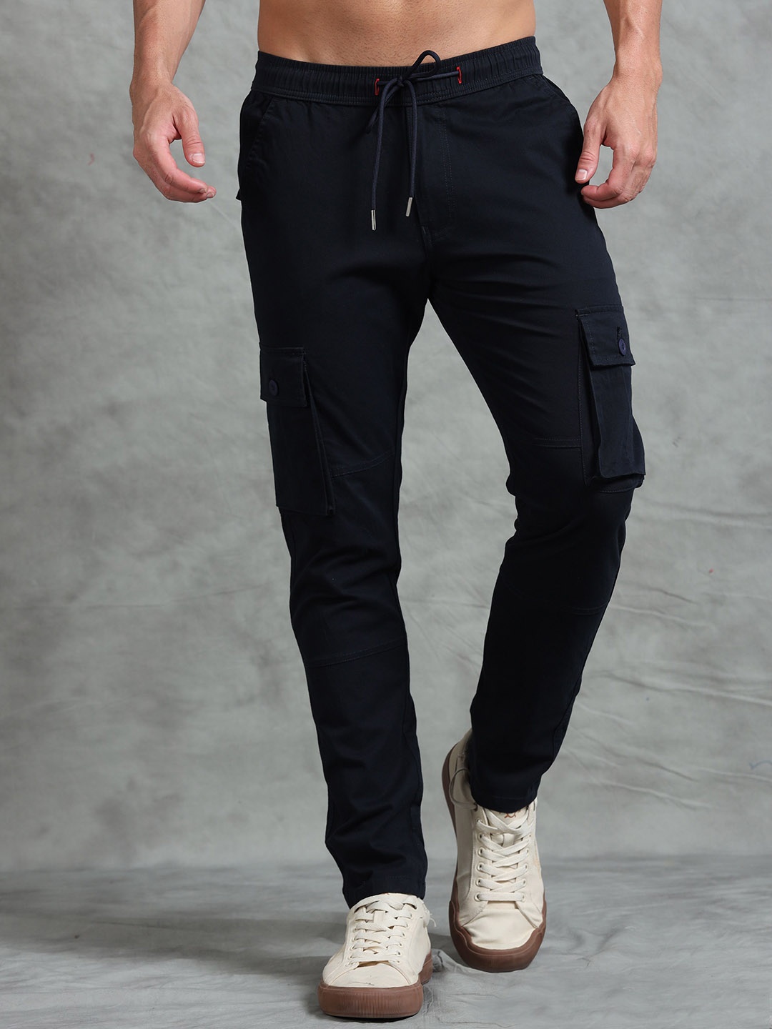 

MIRAAN Men Mid-Rise Slim Fit Cargos Trousers, Navy blue