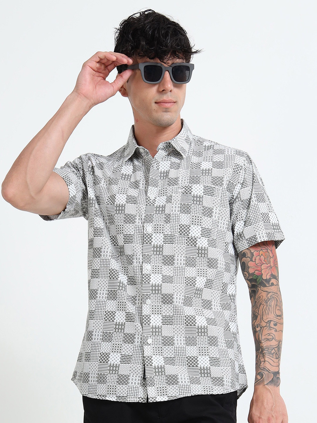 

RIGS AND RAGS Men Shelby Opaque Printed Casual Shirt, White