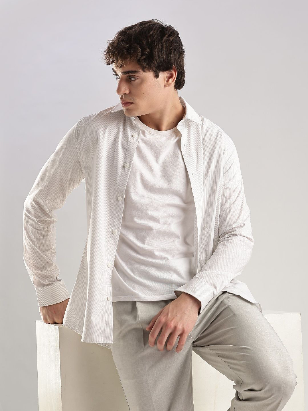 

Calvin Klein Jeans Men Slim Fit Opaque Striped Casual Shirt, White