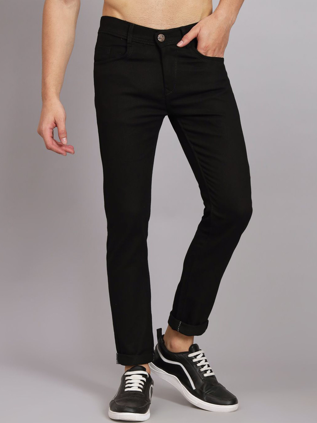 

LINARIA Men Classic Skinny Fit Low-Rise Slash Knee Jeans, Black