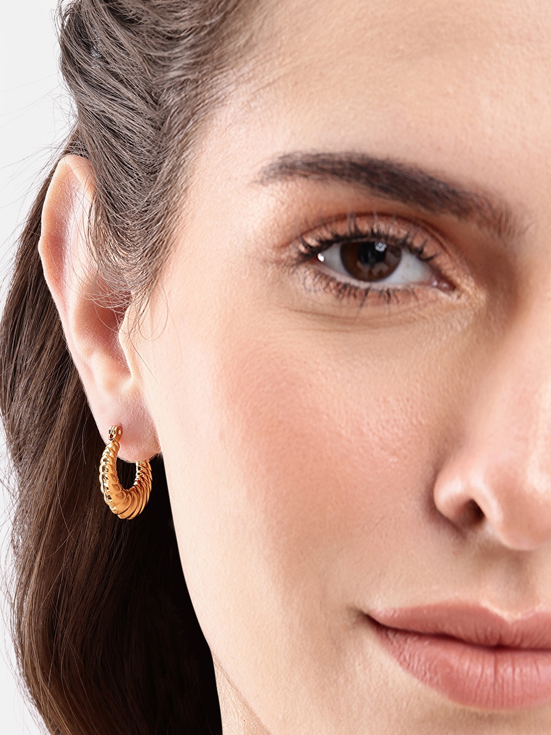 

DressBerry Circular Shaped Hoop Earrings, Gold