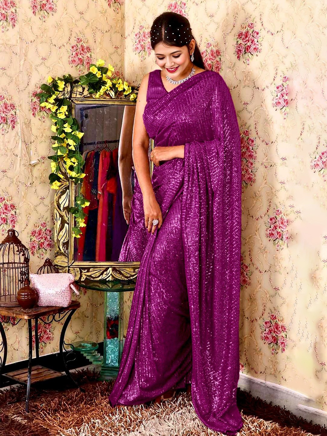 

MADHUR HAND WORK ART Embellished Sequinned Saree, Purple