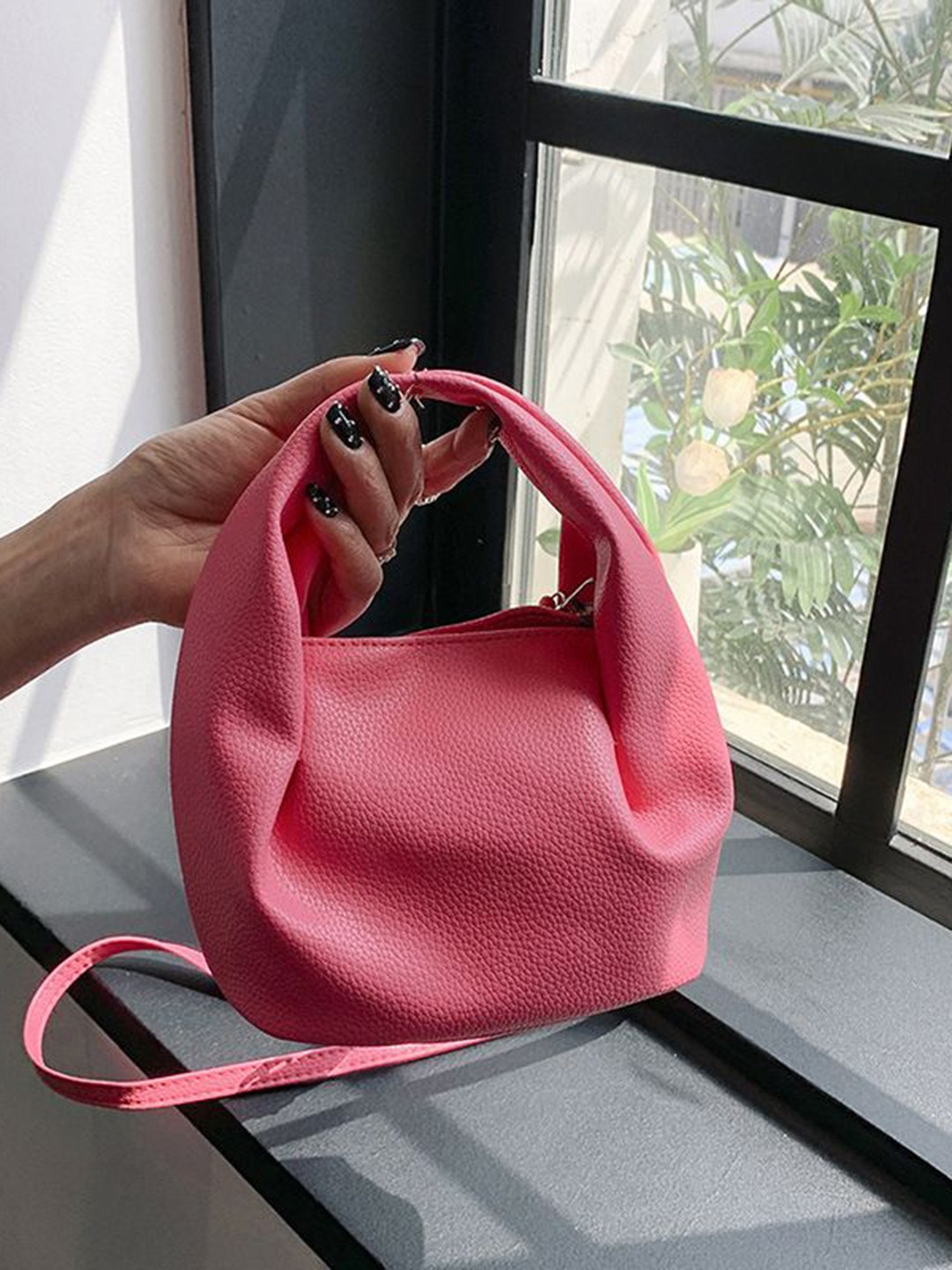 

DressBerry PU Shopper Hobo Bag with Tasselled, Pink