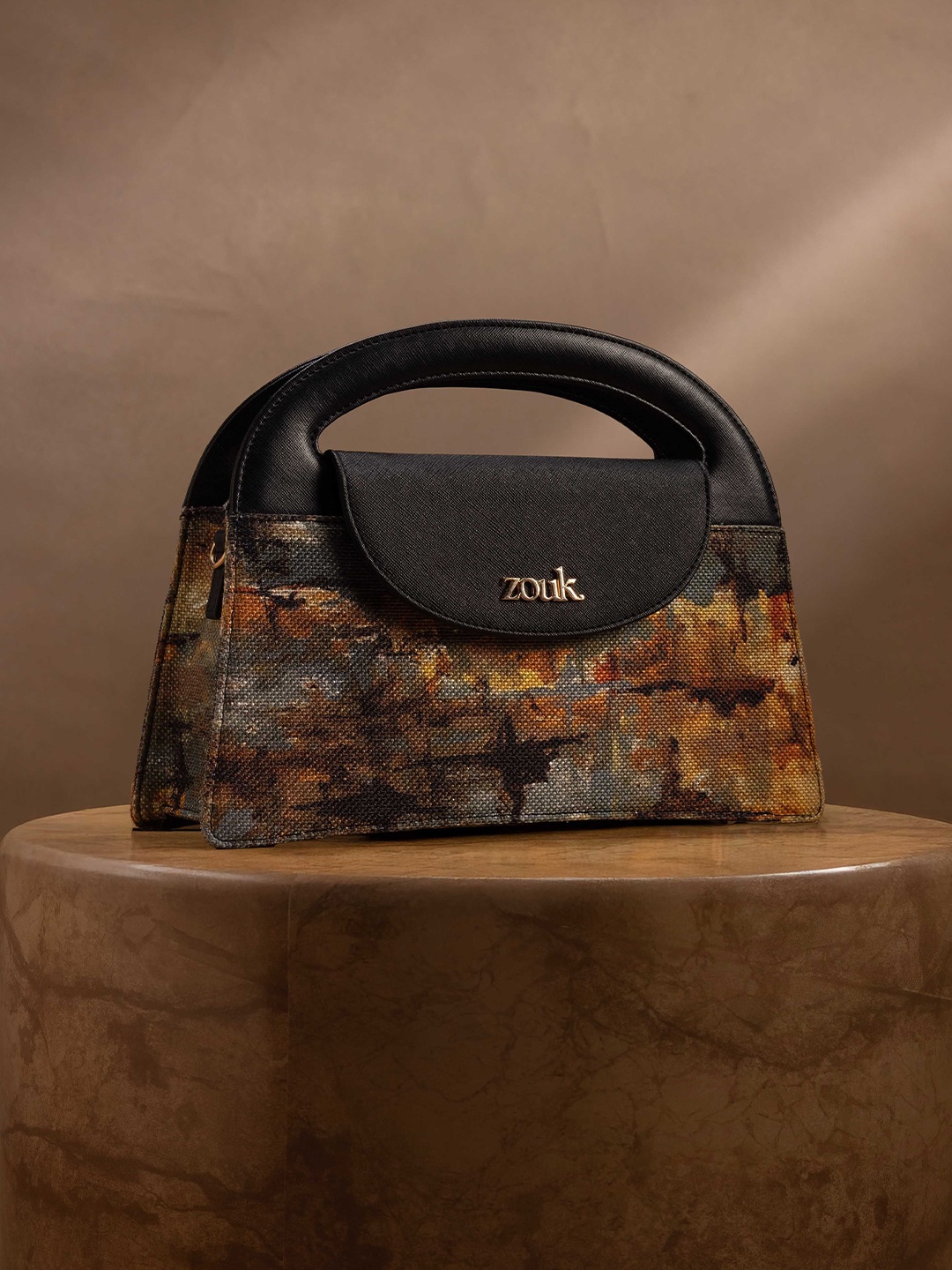 

ZOUK Printed Structured Sling Bag with Tasselled, Multi