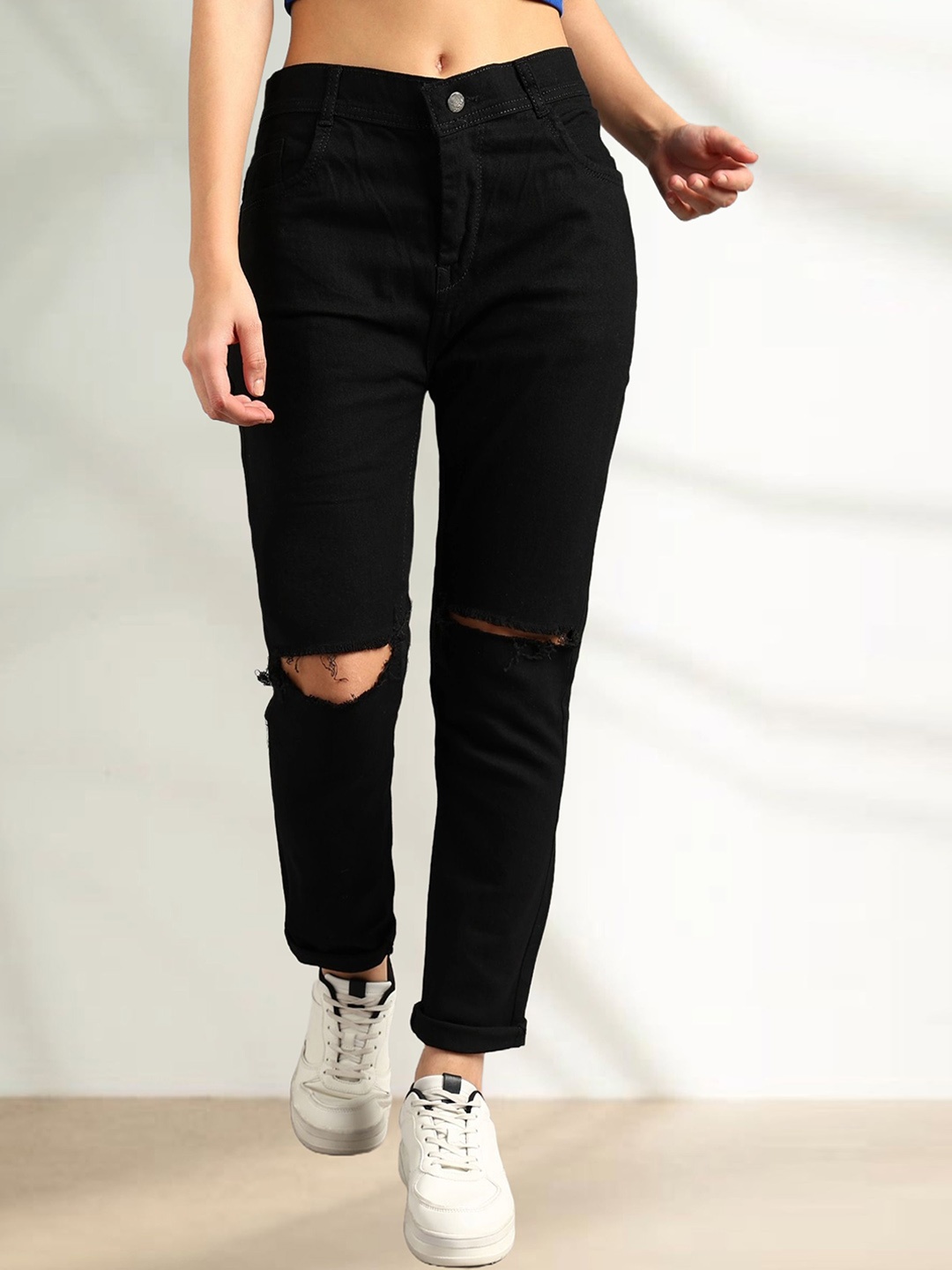 

LINARIA Women Classic Slim Fit Slash Knee Jeans, Black