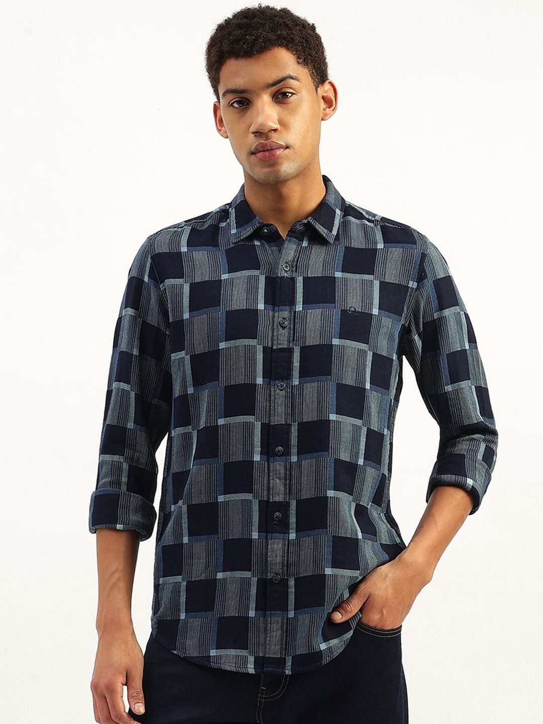

United Colors of Benetton Men Opaque Checked Casual Shirt, Blue