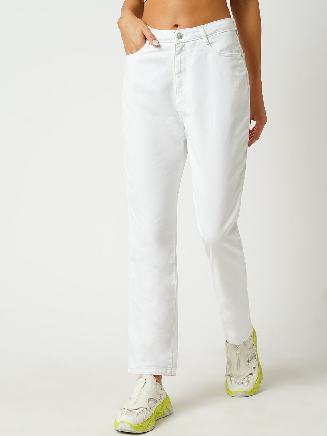 

Kraus Jeans Women Straight Fit Mid-Rise Cotton Jeans, White
