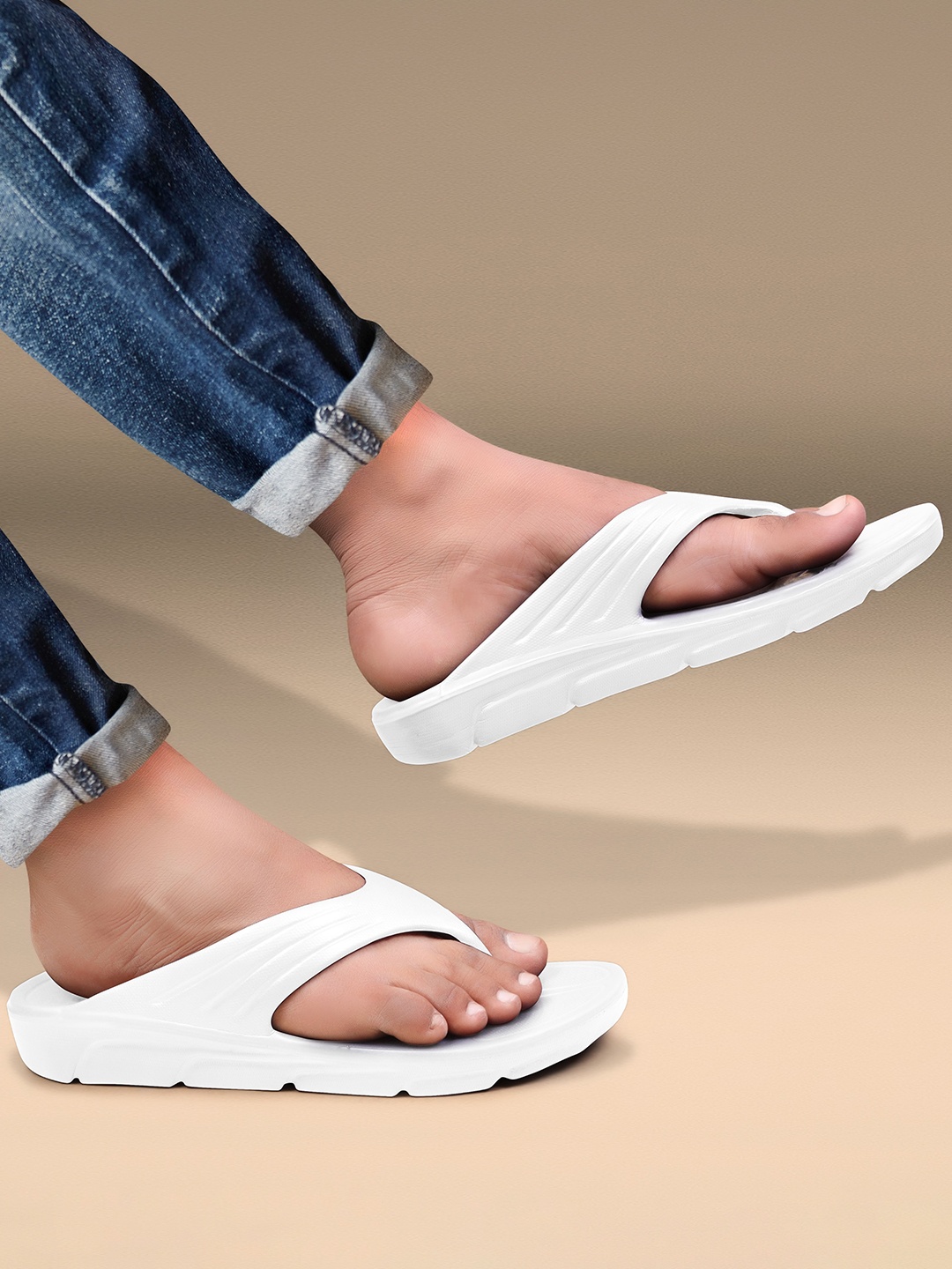 

PENNEN Men Thong Flip-Flops, White