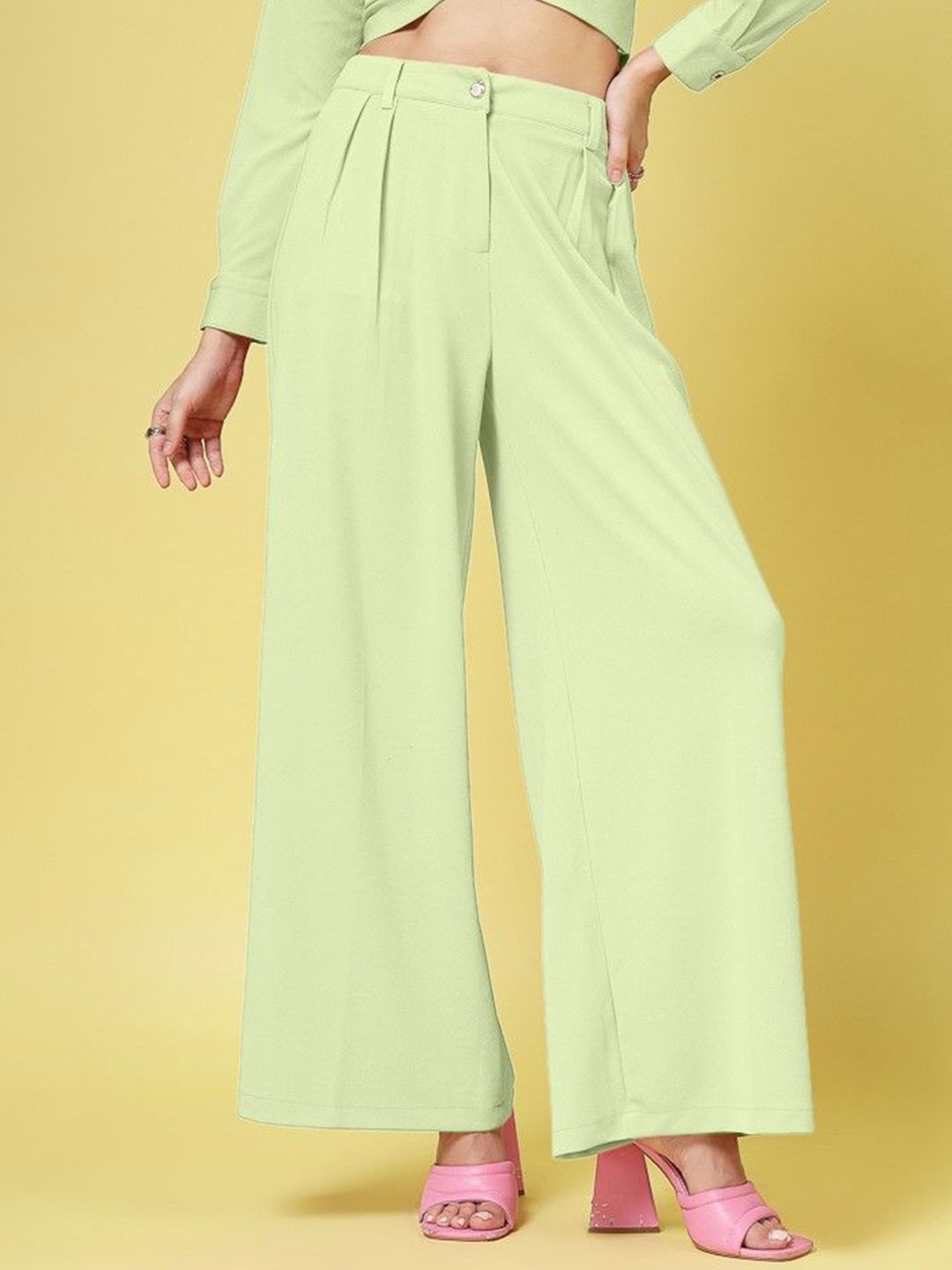 

DressBerry Women Relaxed Pleated Trousers, Green