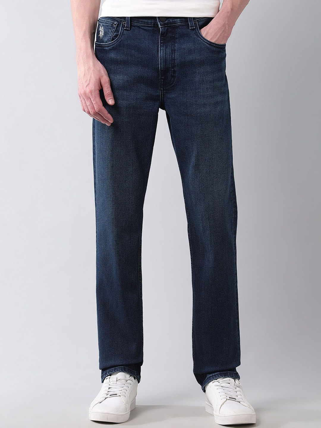

U.S. Polo Assn. Denim Co. Vintage Men Cotton Slim Fit Mid-Rise Light Fade Jeans, Blue