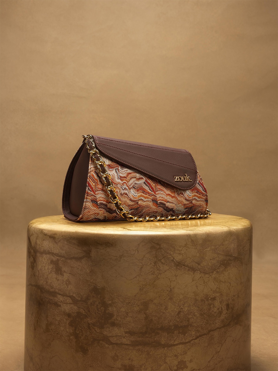 

ZOUK Printed Structured Sling Bag, Multi