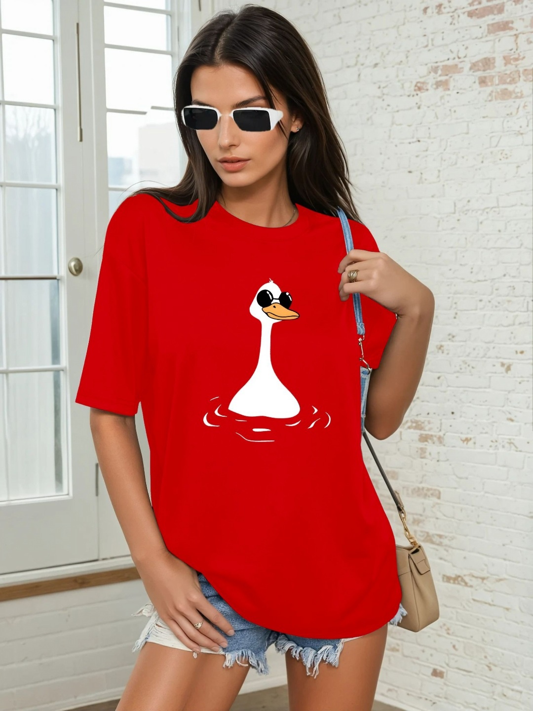 

CORSICA Women Printed Pockets T-shirt, Red