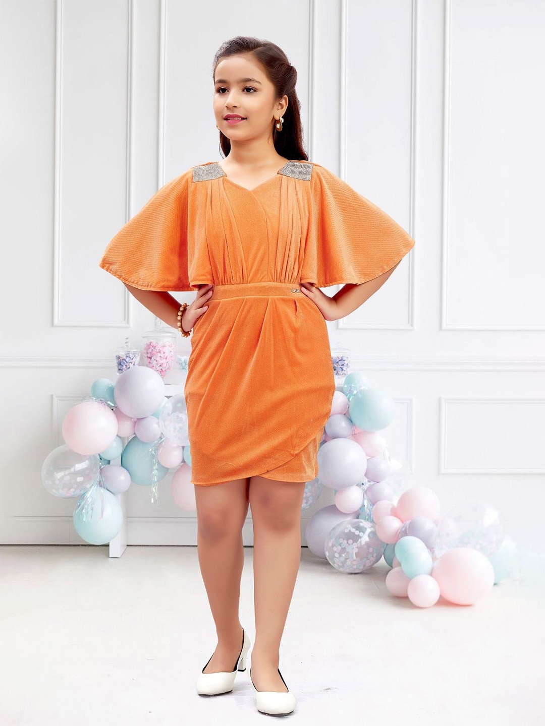 

Lei-Chie Girls V-Neck Bell Sleeve Bodycon Dress, Orange