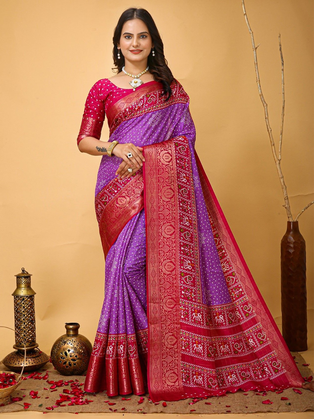 

Panzora Kalamkari Zari Bandhani Saree With Unstitched Blosue Piece, Purple