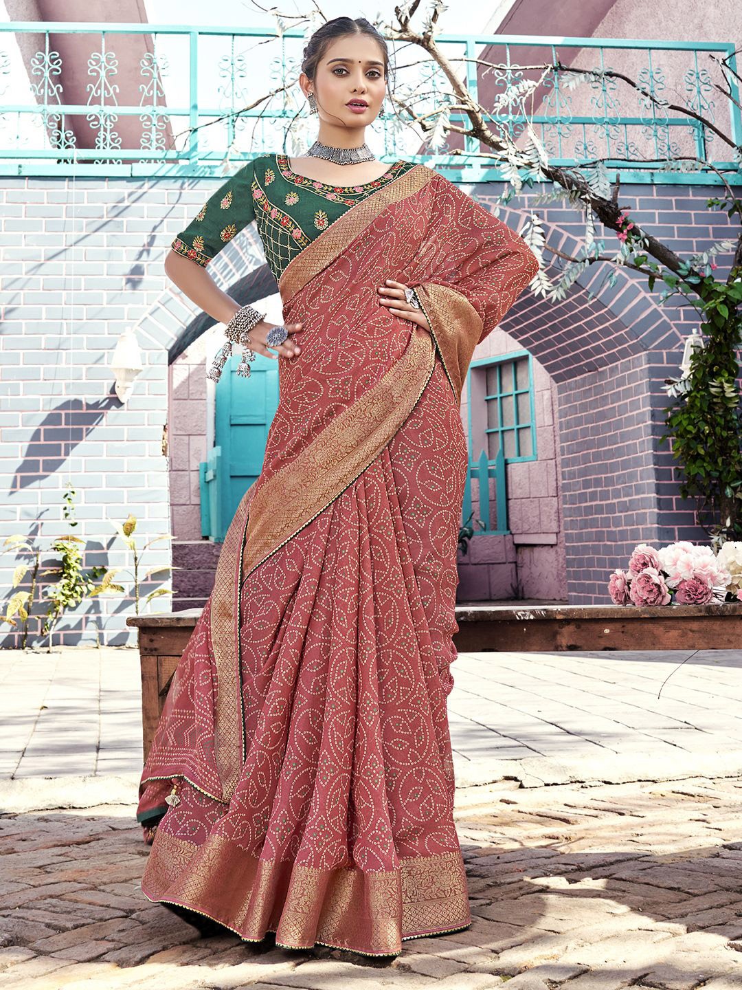 

Mitera Bandhani Zari Poly Georgette Bandhani Saree, Pink