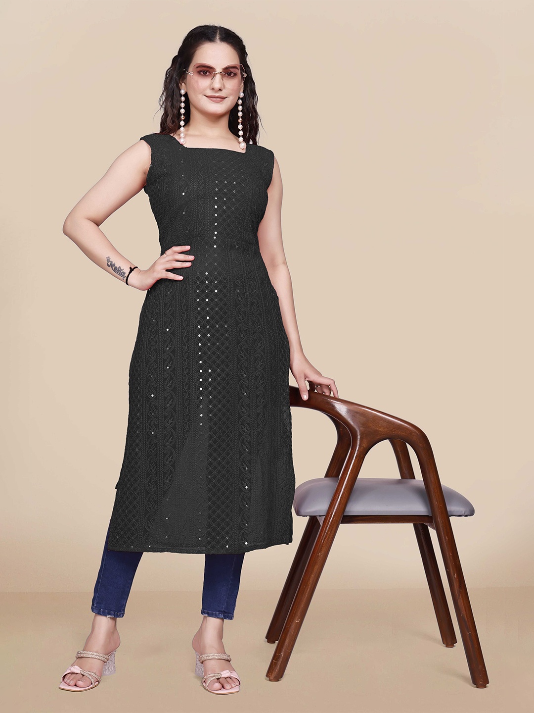 

PARROT CREATION Ethnic Motifs Embroidered Square Neck Chikankari Georgette Kurta, Black
