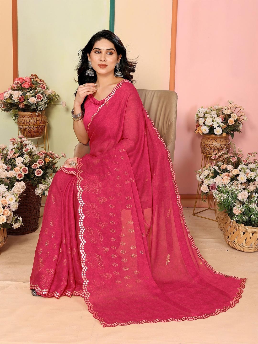 

ROOP SUNDARI SAREES Embellished Gotta Patti Saree, Pink