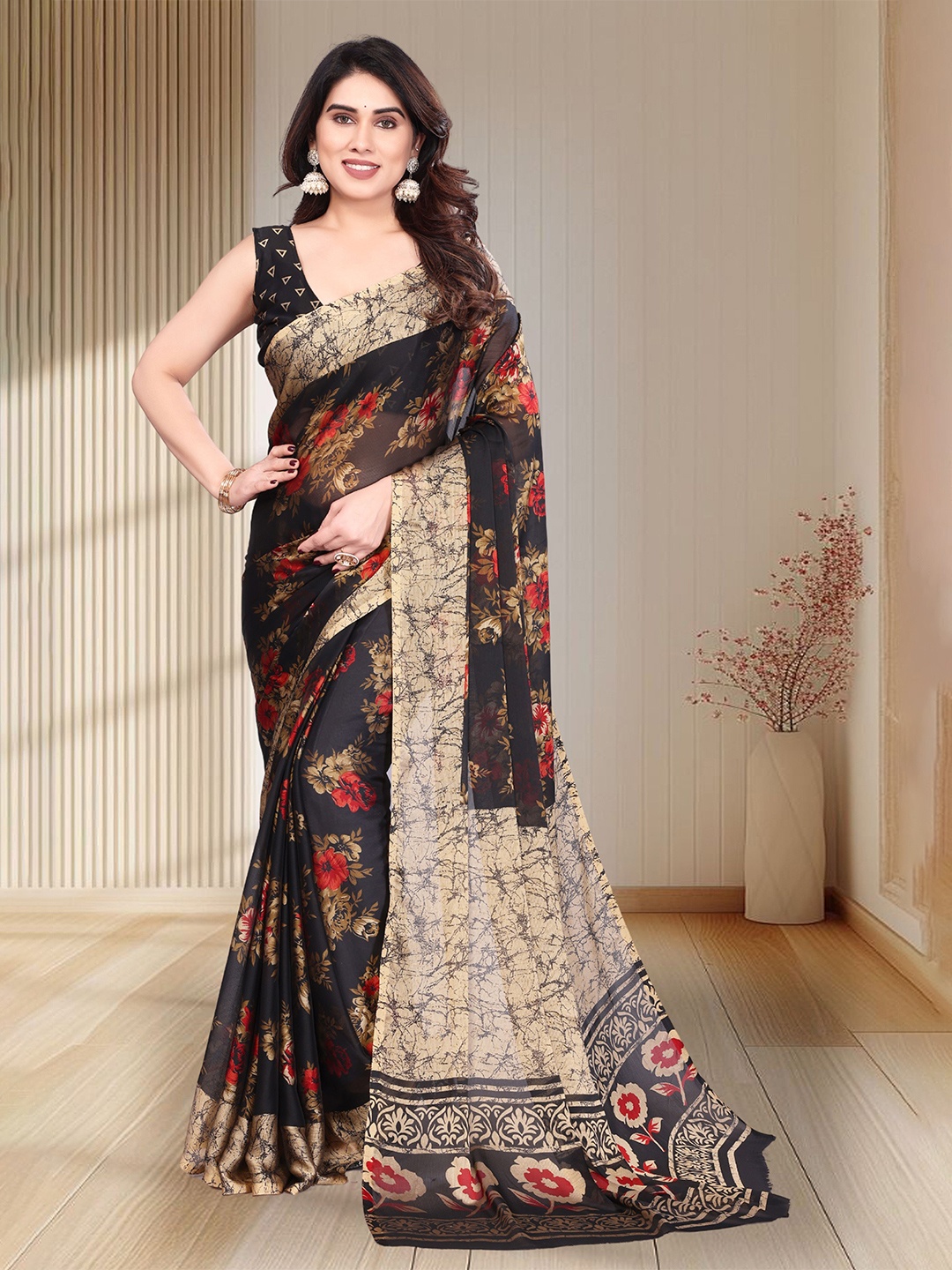 

MAGNEITTA Floral Printed Pure Chiffon Saree, Black