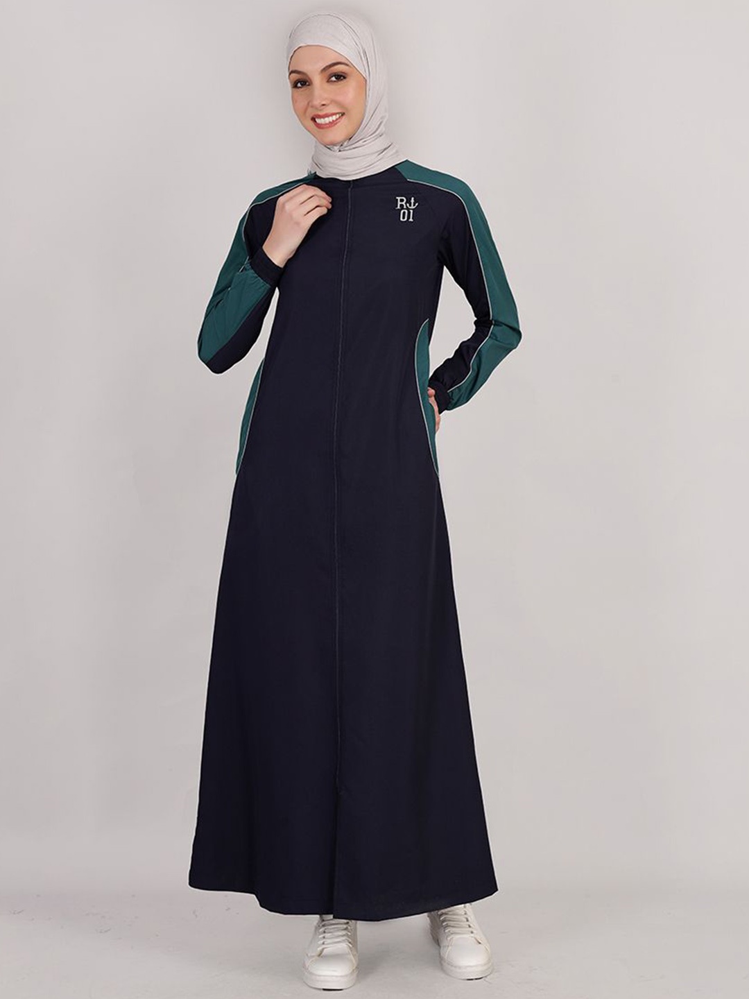 

IDH London Colourblocked Jilbab With Scarf, Navy blue