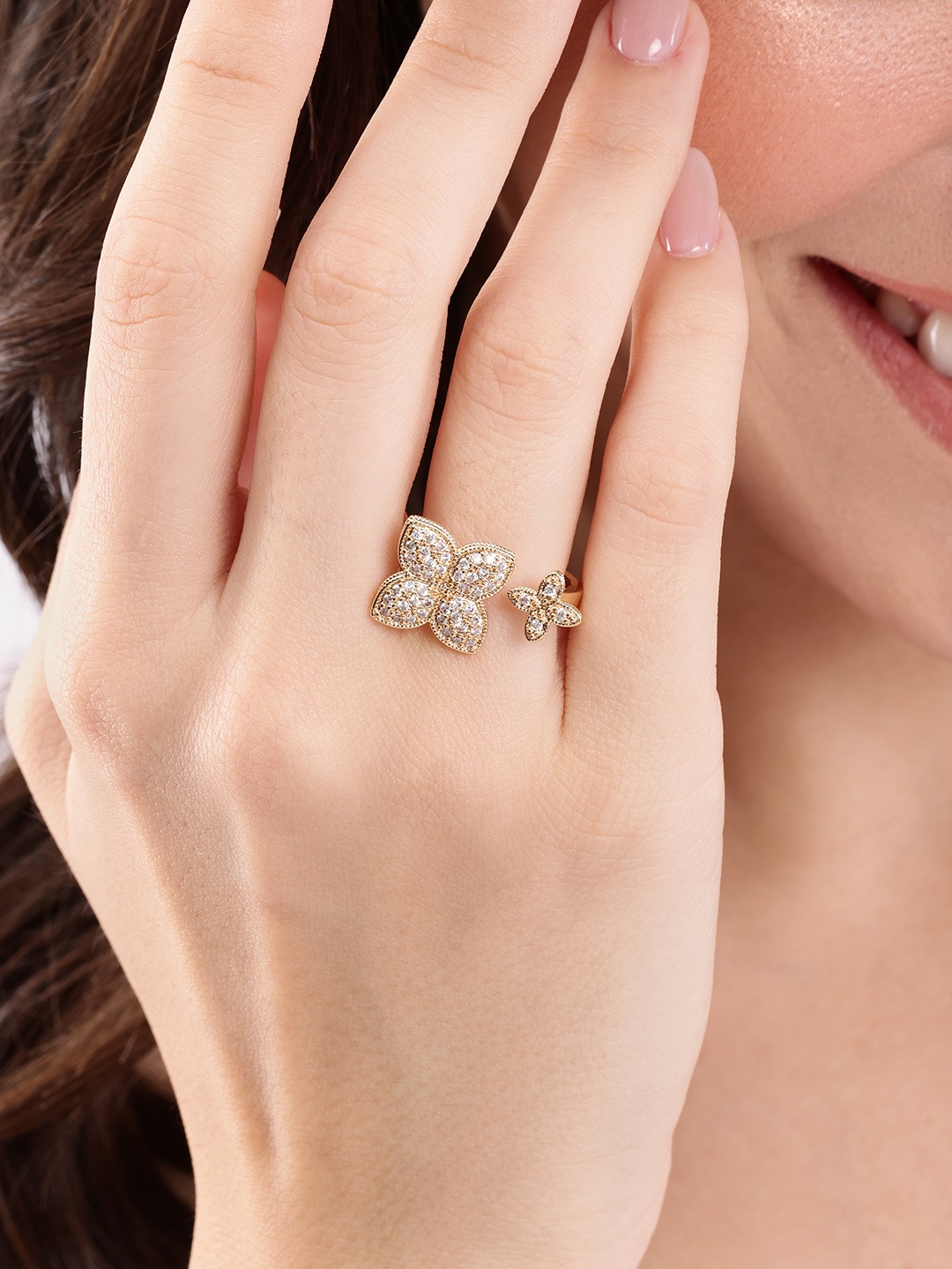

DressBerry Women Stone-Studded Floral-Shaped Adjustable Finger Ring, Gold