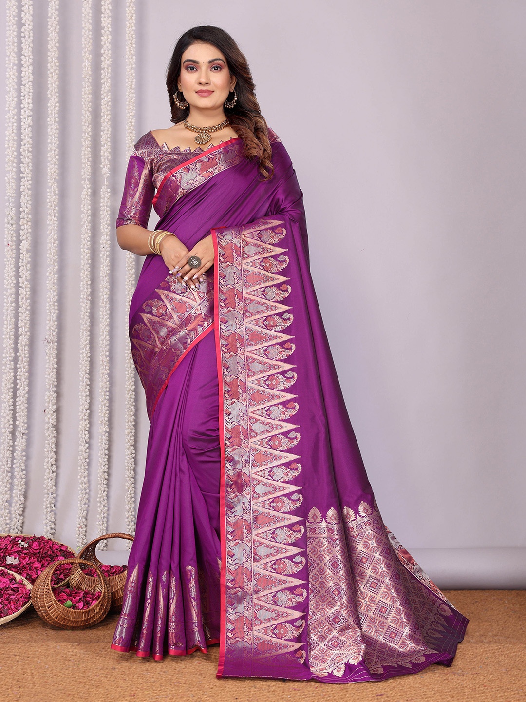 

VEECHIS Zari Banarasi Saree With Blouse Piece, Purple