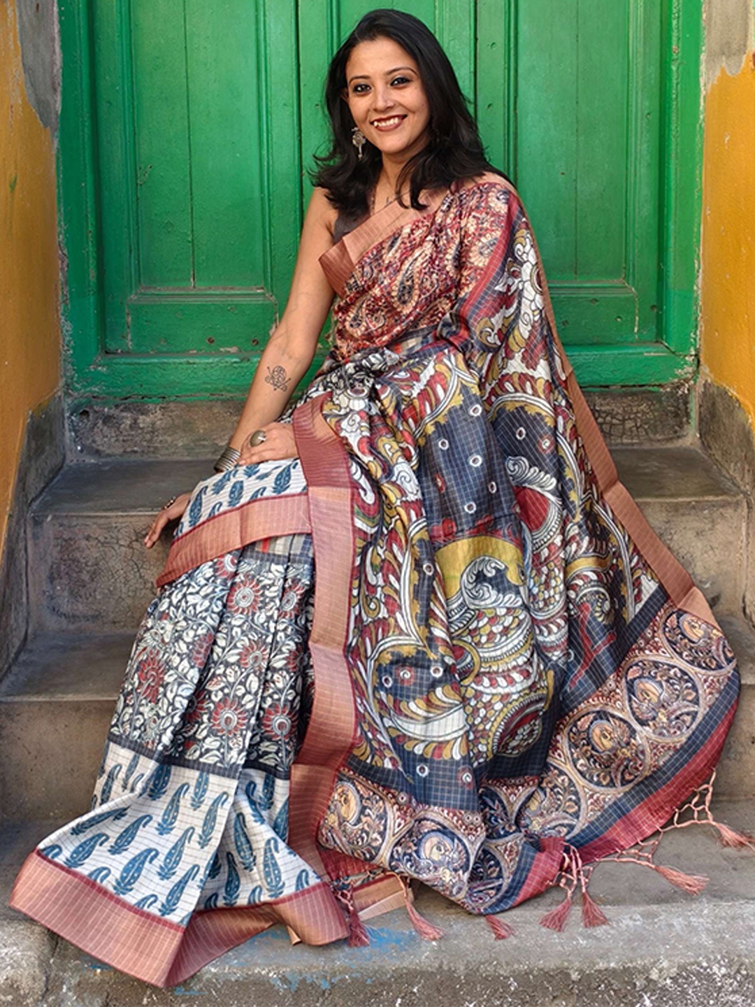 

SURACHITA Kalamkari Zari Pure Silk Banarasi Saree, Blue