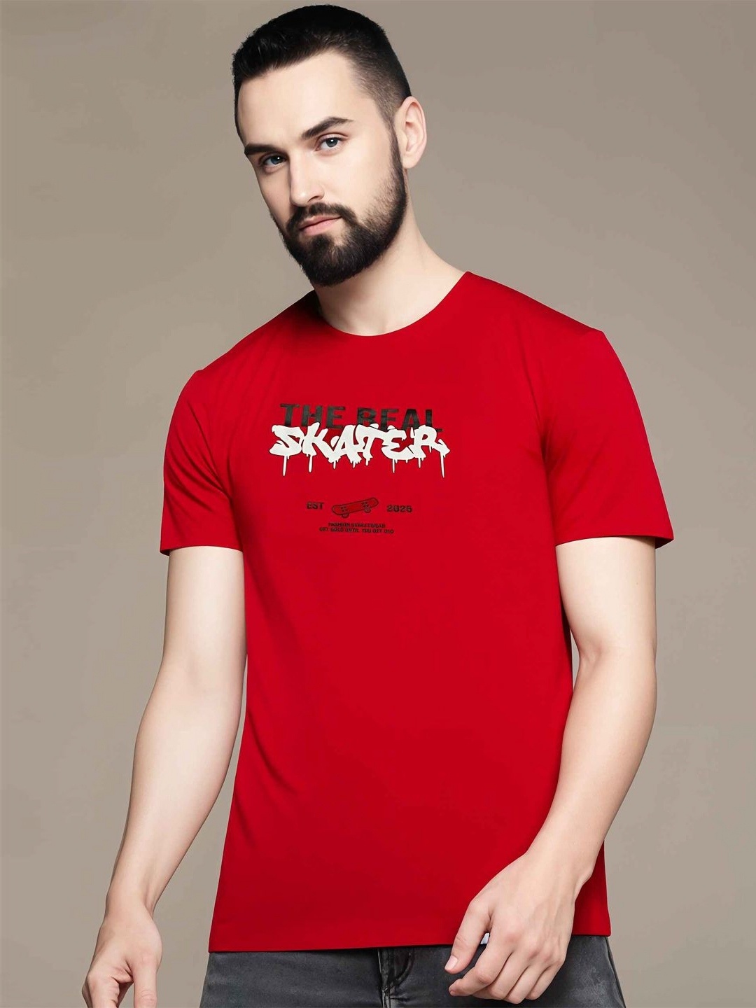 

MACK JONNEY Men Printed Cut Outs T-shirt, Red