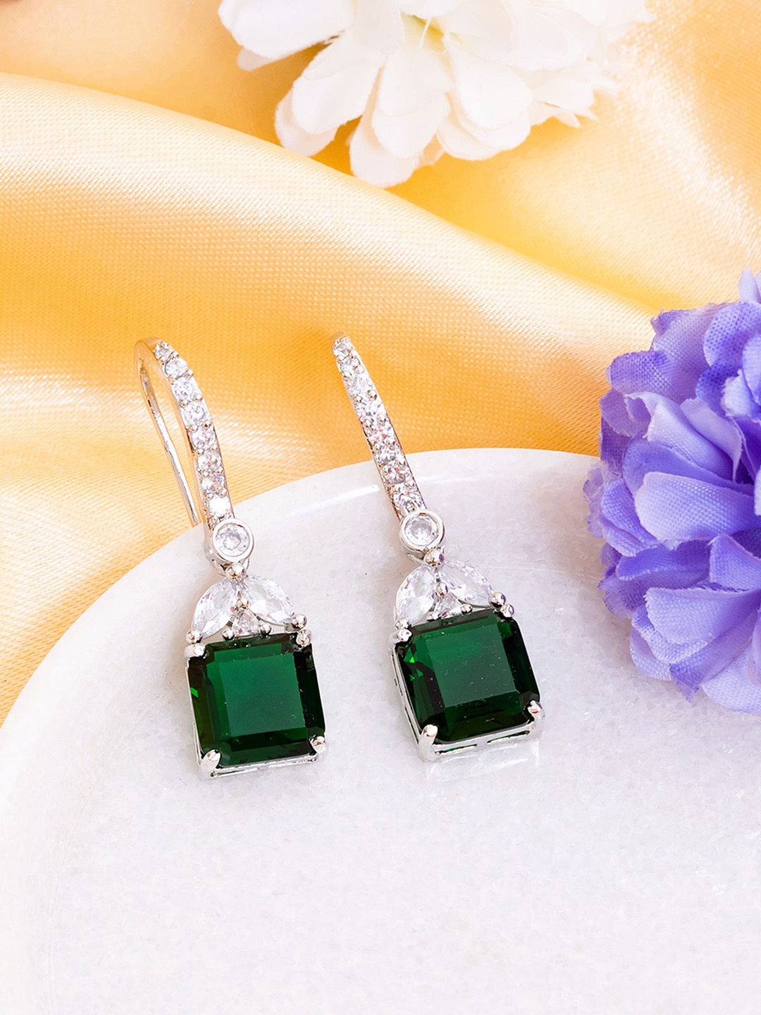 

Manikya Square Studs Earrings, Green