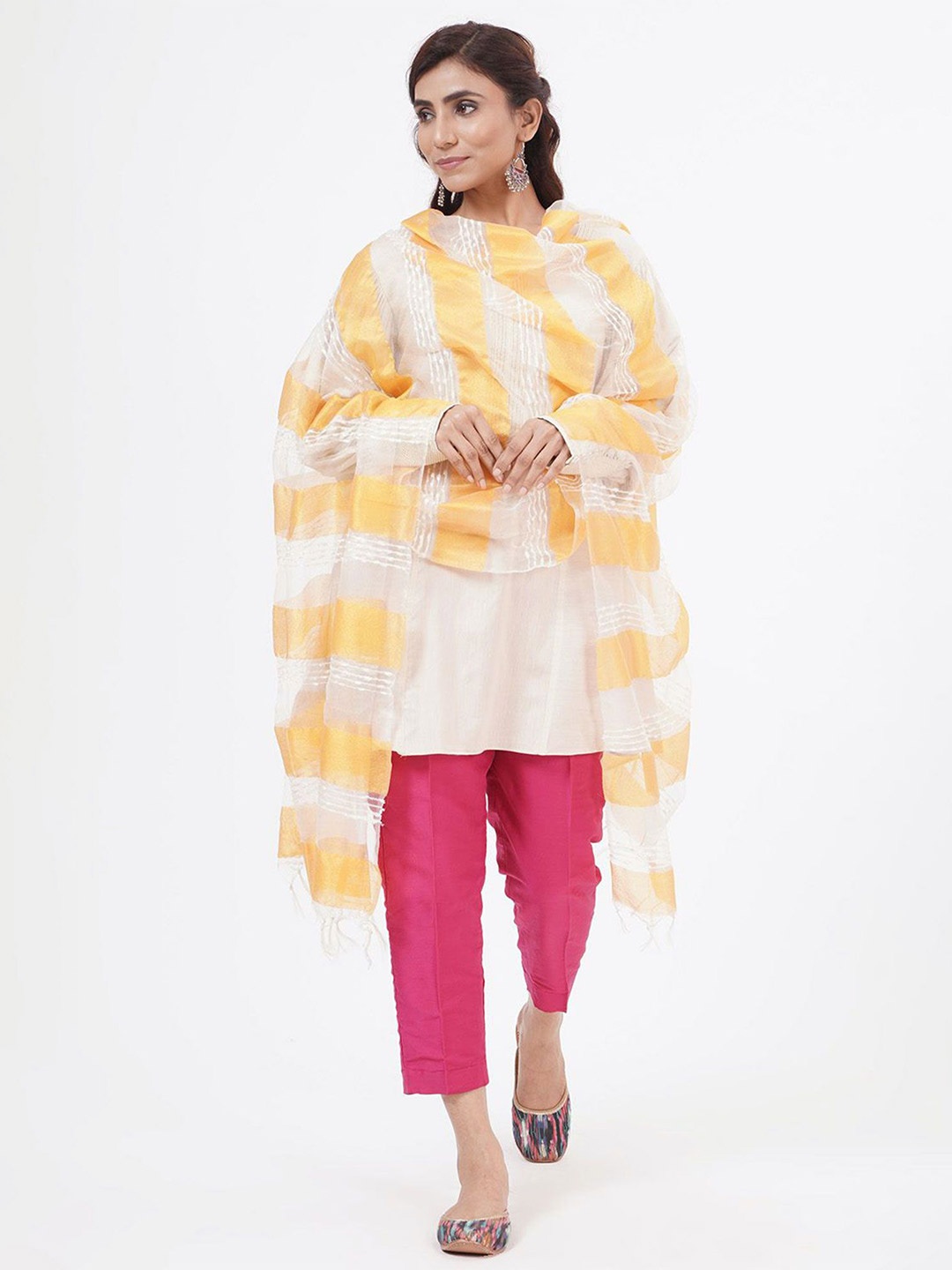 

KHUSHBOO AND PANKAJ Striped Organza Dupatta, Yellow