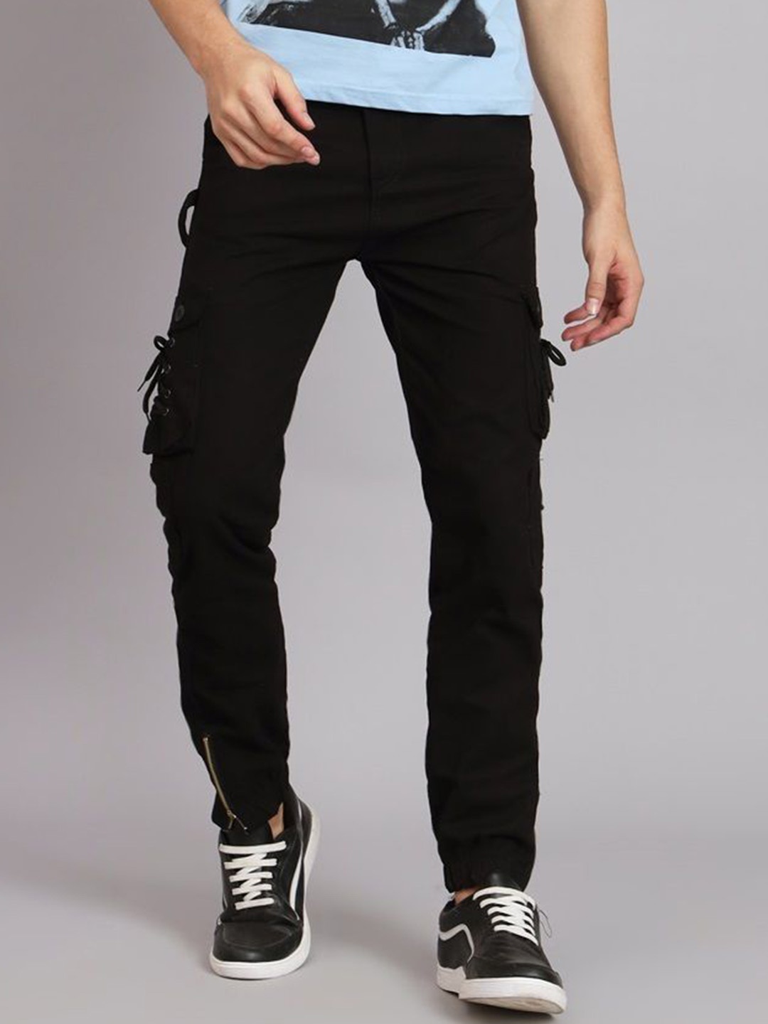 

LINARIA Men Mid-Rise Classic Jogger Jeans, Black