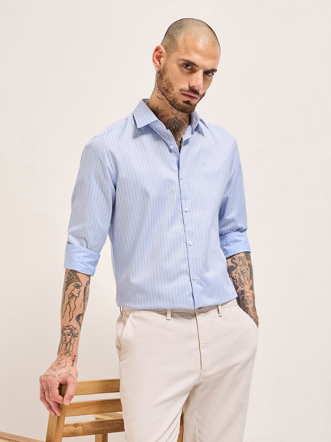 

THE BEAR HOUSE Men Tailored Fit Opaque Striped Formal Shirt, Blue
