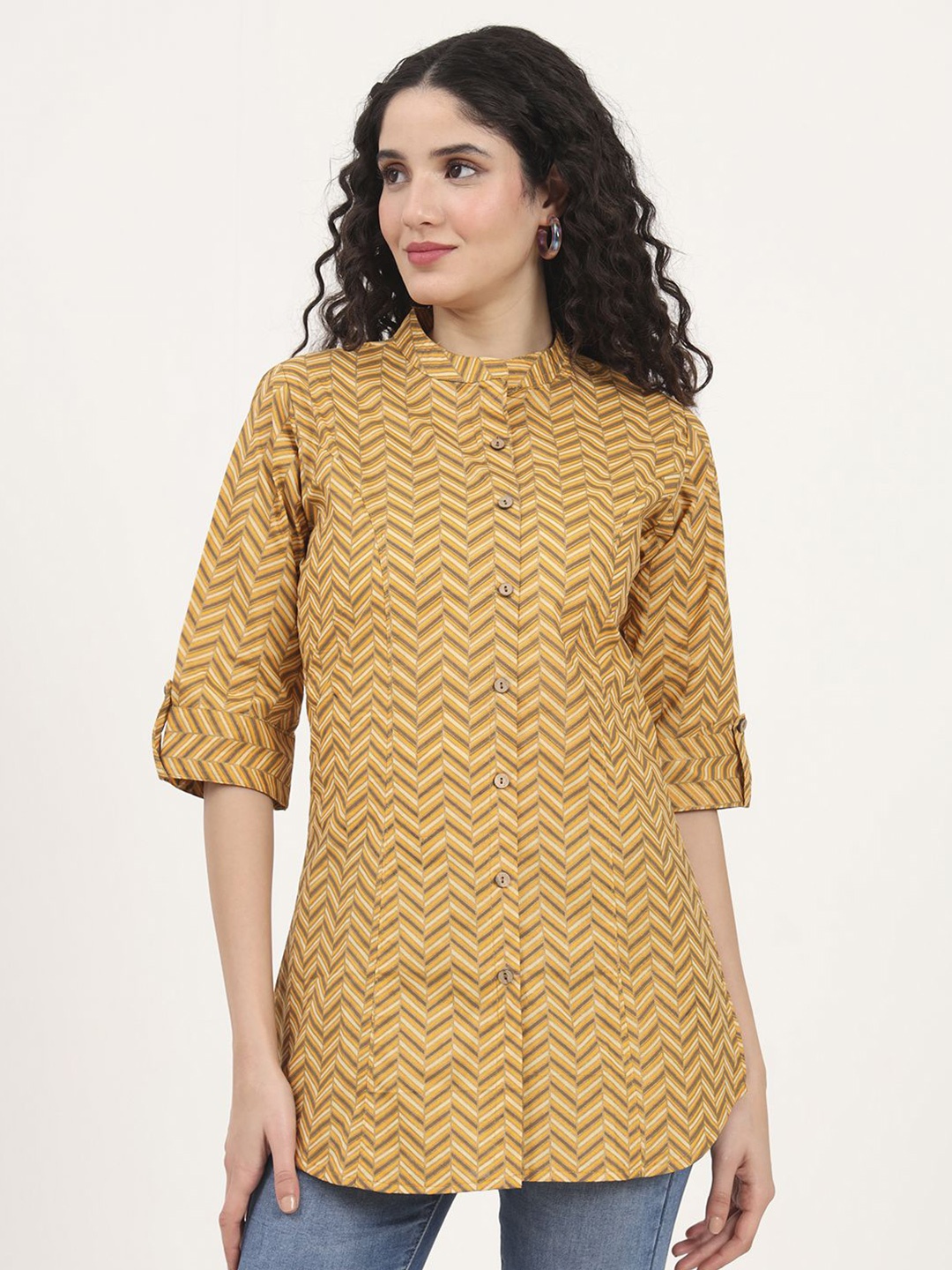 

Divena Women Geometric Printed Mandarin Collar Roll-Up Sleeves Cotton Top, Yellow