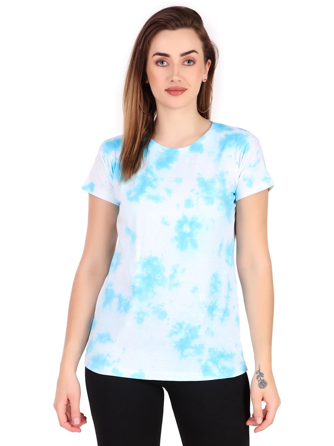 

Zicada Women Printed Extended Sleeves T-shirt, Blue
