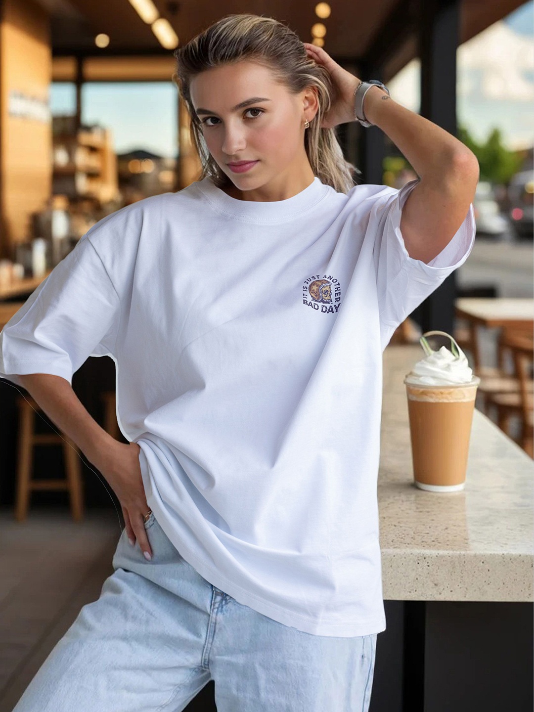 

Moda Rapido Women Applique T-shirt, White