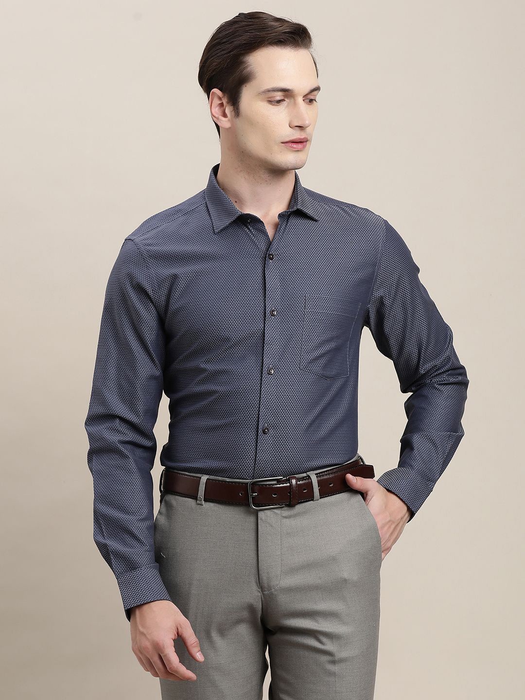 

Turtle Men Standard Slim Fit Spread Collar Geometric Printed Cotton Formal Shirt, Blue