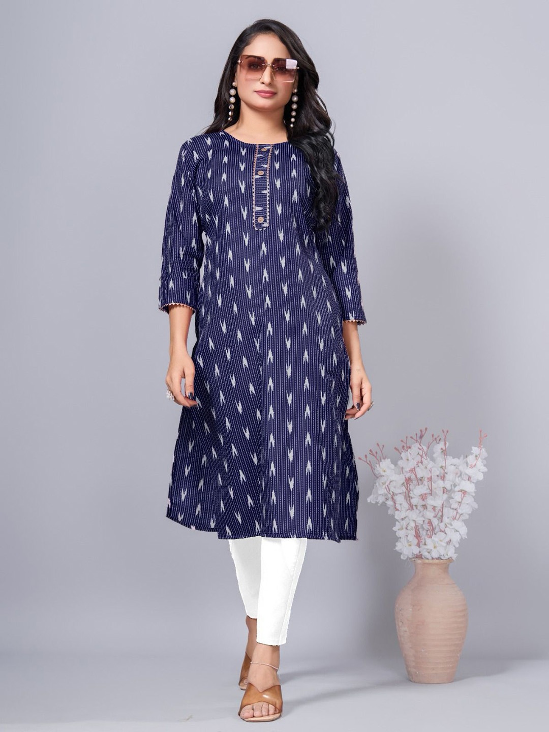 

SIMPLYETHNIC Printed Round Neck Cotton Straight Kurta, Blue