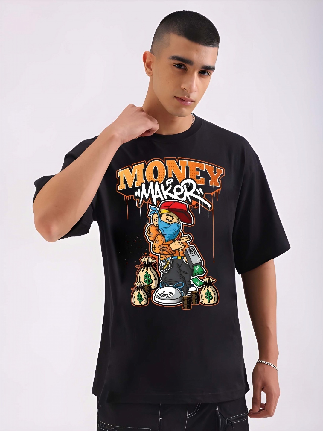

THE BEETEL HOUSE Men Drop-Shoulder Sleeves T-shirt, Black