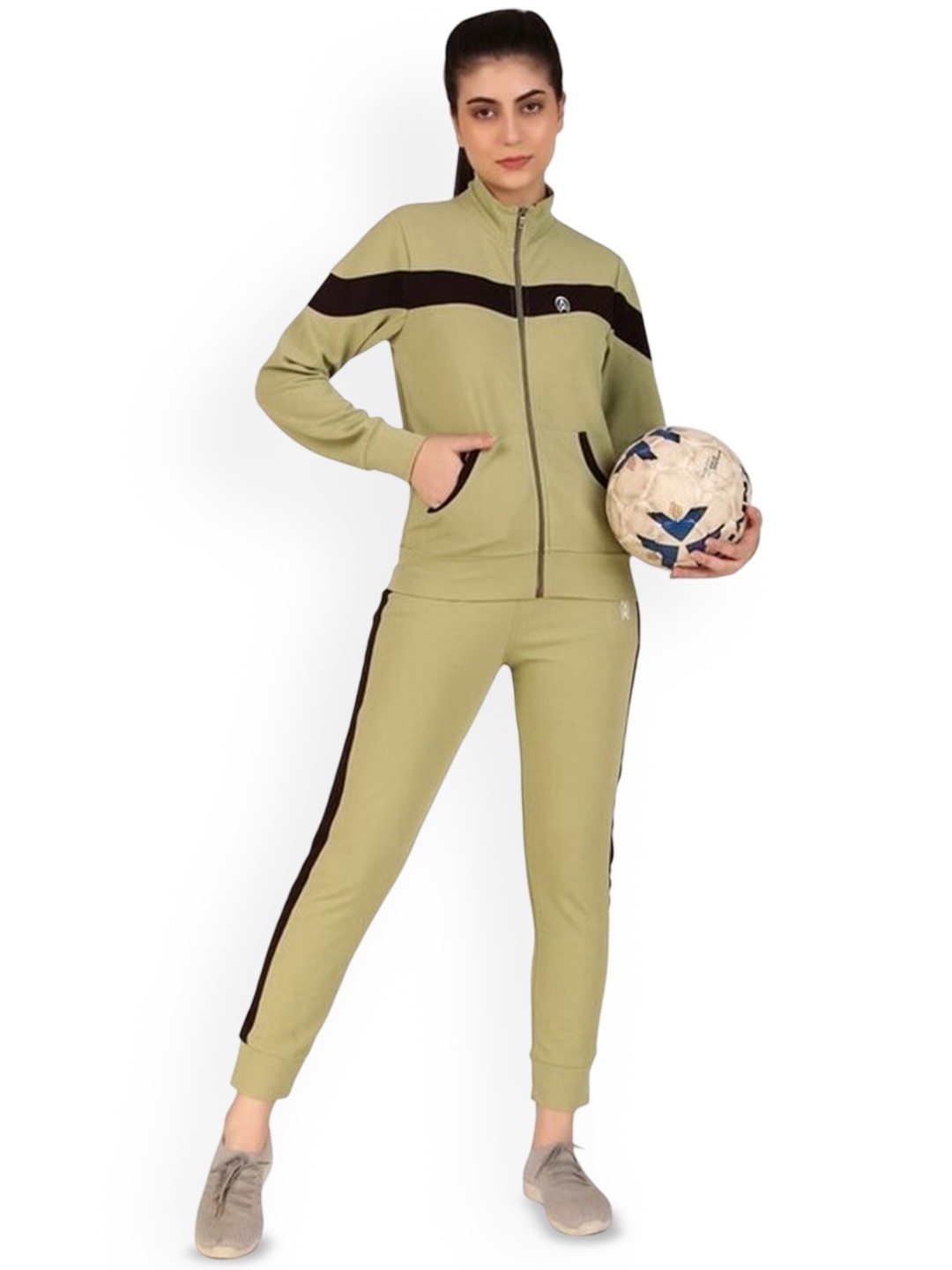 

Zicada Color block Mock Collar Tracksuit, Green