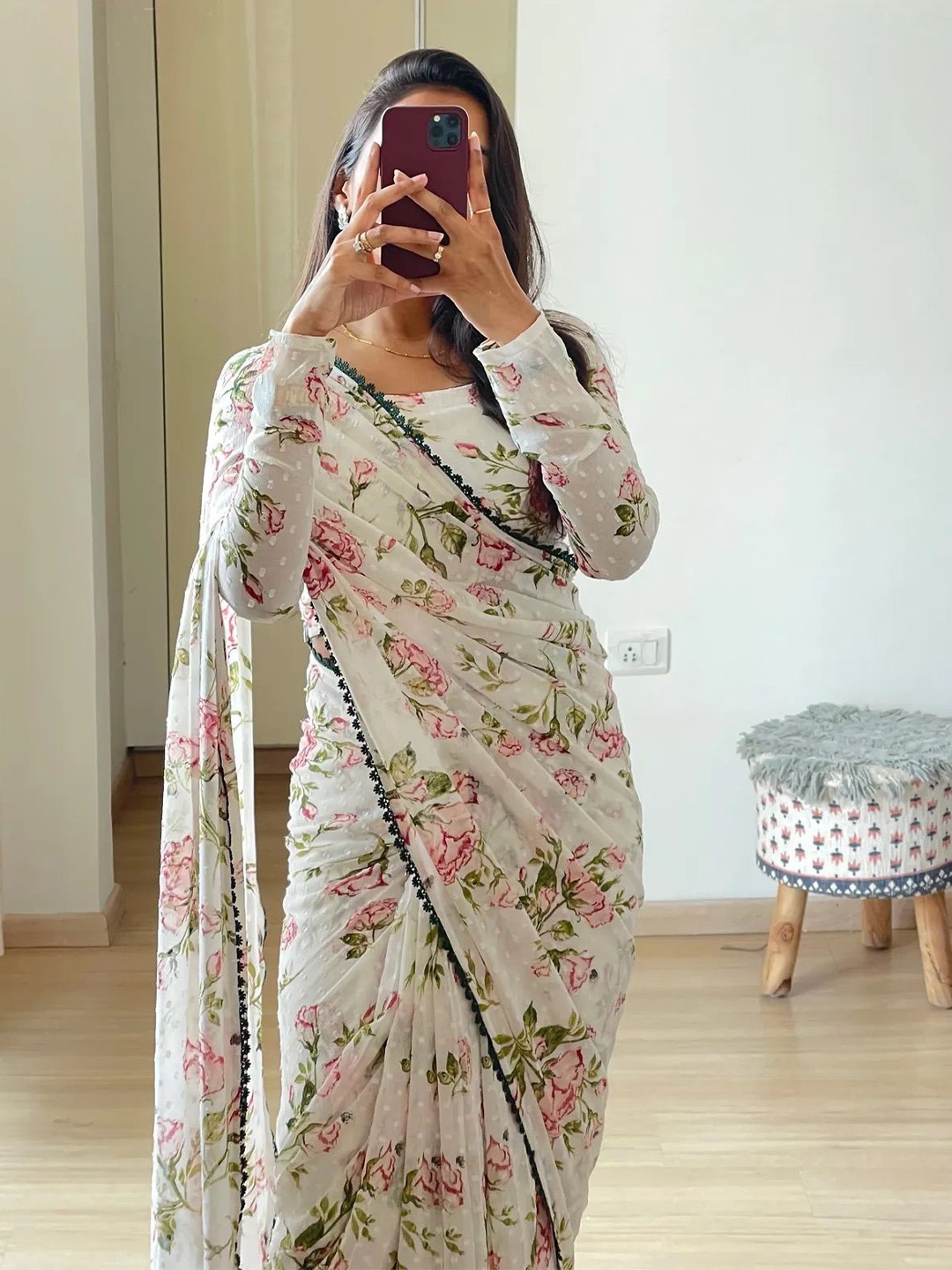 

Moda Rapido Floral Printed Pure Georgette Ready to Wear Saree, White