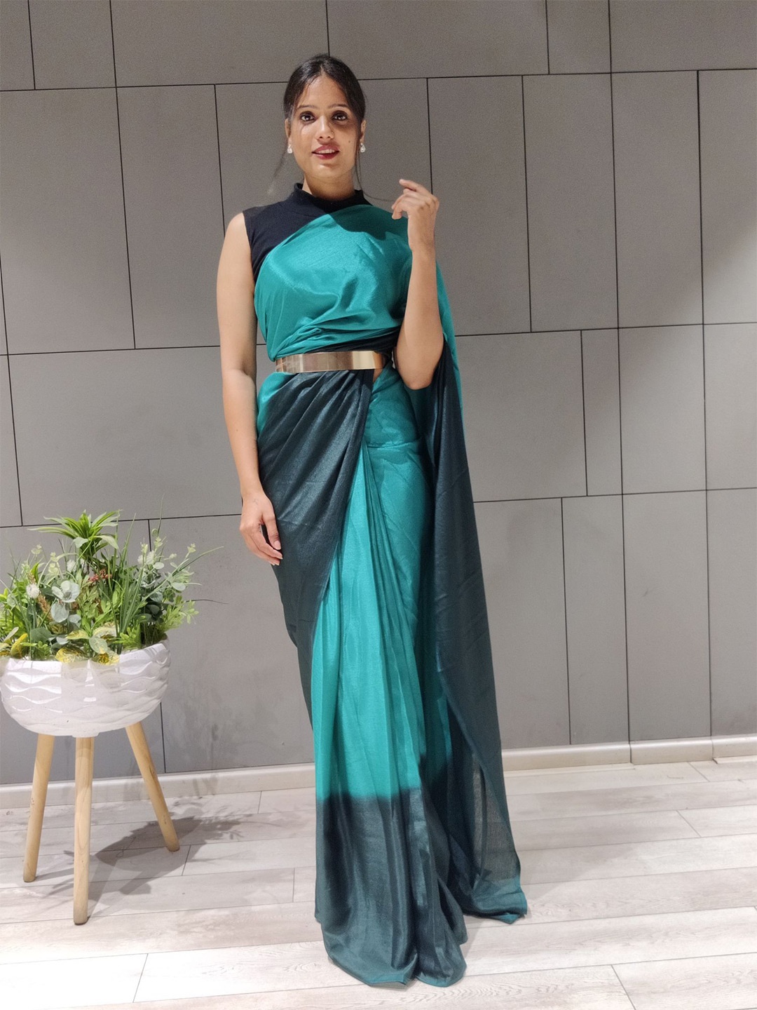 

Moda Rapido Dyed Ombre Ready to Wear Saree, Teal