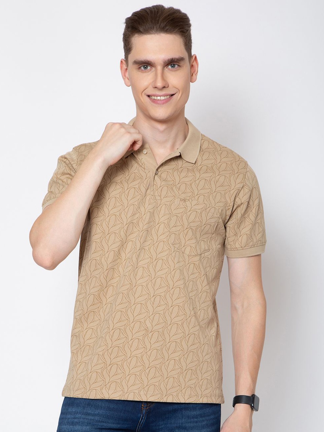 

Sparky Men Polo Collar Pockets T-shirt, Beige