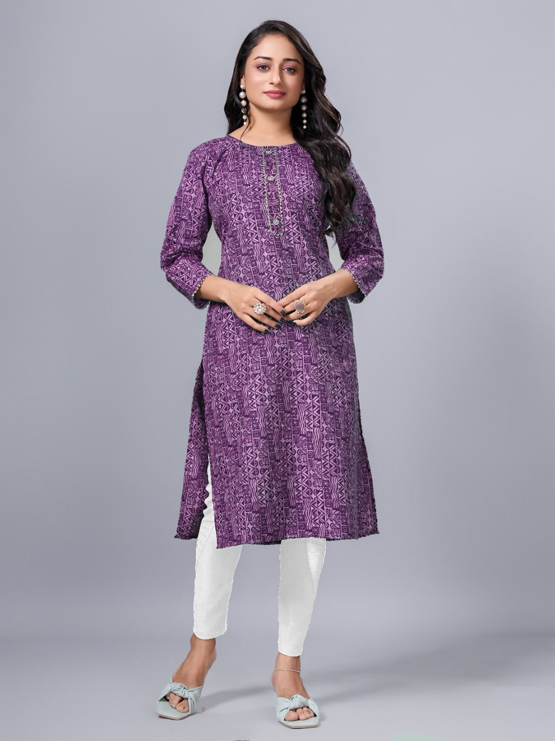 

SIMPLYETHNIC Ethnic Motifs Printed Round Neck Cotton Straight Kurta, Purple
