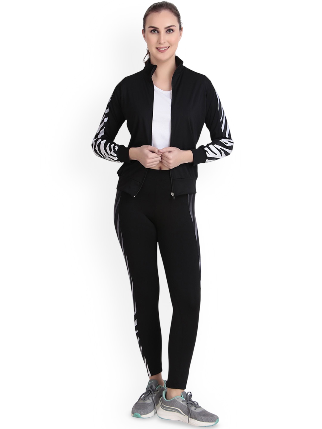 

BENZOS Printed Mock Collar Tracksuit, Black