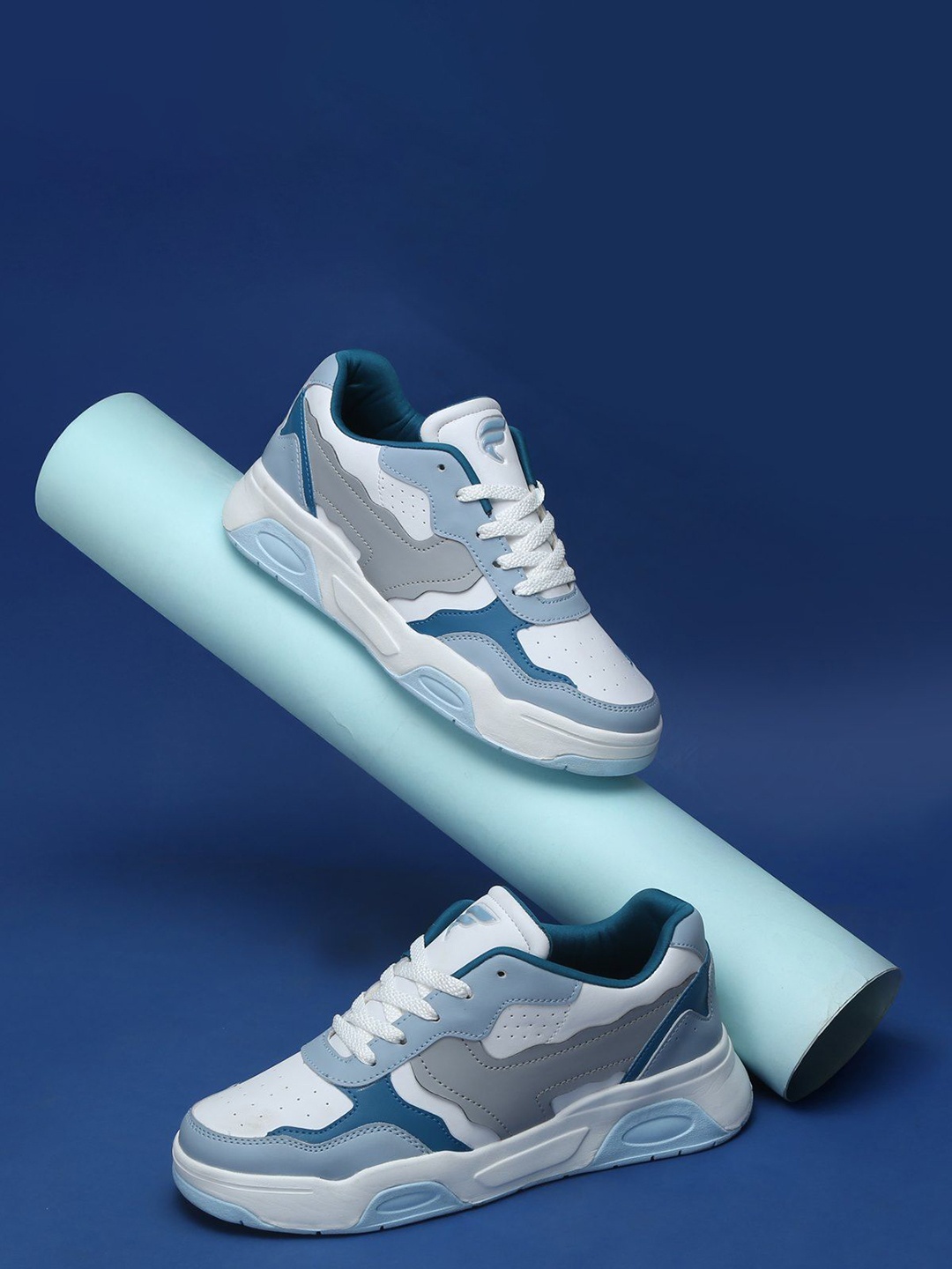 

Field Care Men PU Sneakers, White