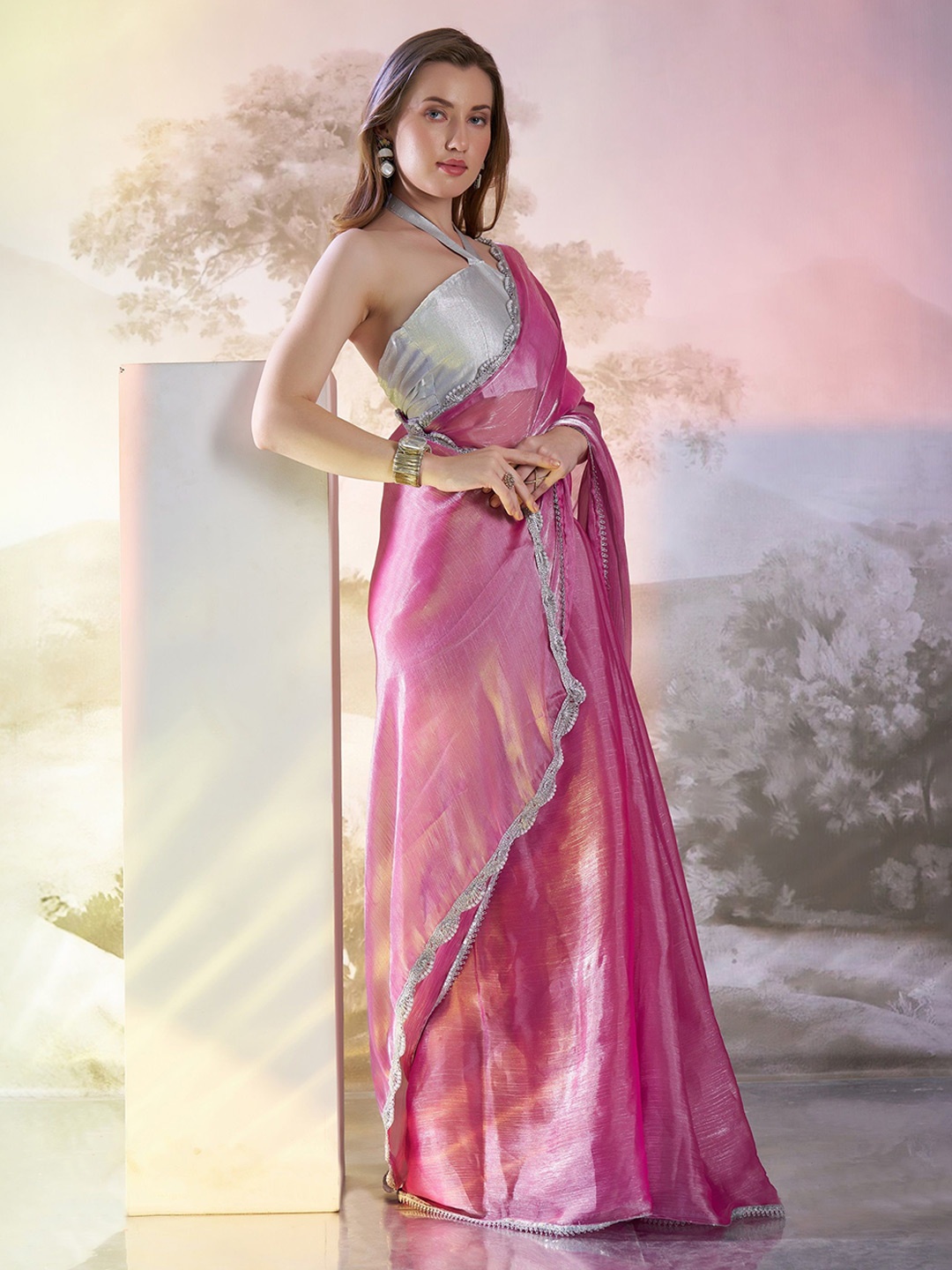 

MAHALASA Embroidered Organza Saree, Pink