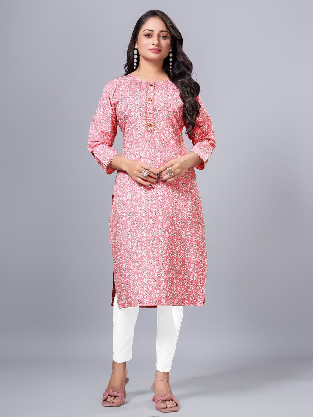 

SIMPLYETHNIC Floral Printed Round Neck Cotton Straight Kurta, Pink